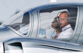 CDU boss: Friedrich Merz on his passion for flying