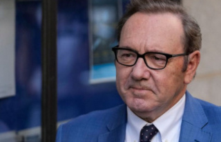 Sexual assault: Judge sentences actor Spacey to millions...