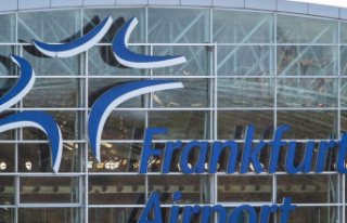 Air traffic: Fraport raises passenger forecast for...