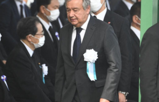 UN chief in Hiroshima – “Humanity is playing with...