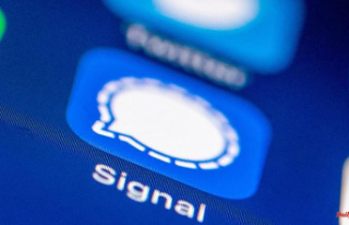 More security with Messenger: Use Signal with PIN...