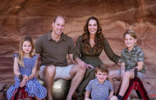 Normal life after moving: Prince William puts children...