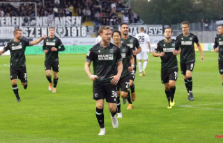 Eintracht scores important points: Hannover 96 climbs...