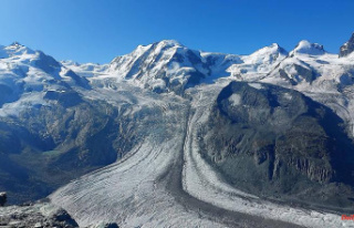 Missing for 32 years: Swiss glacier releases the body...
