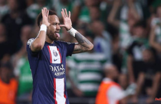 Superstar incites the Internet: Neymar mocks DFB referee...
