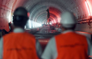 Baden-Württemberg: New car tunnel in Karlsruhe City...