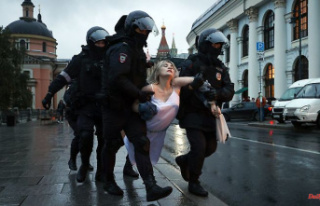 "Protest has a female face": Russian women...