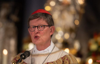 Backs turned at the fair: Cologne acolytes duped Cardinal...