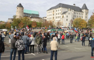 Saxony: Thousands protest against energy and social...