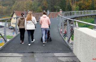 Bavaria: Heated footbridge ends up in the tax black...