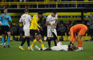 The masters of wasting time: FC Sevilla annoys BVB...