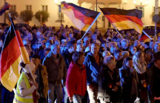 Mecklenburg-Western Pomerania: Thousands again protest...