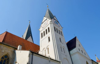 Helped perpetrators to escape: Bishop of Eichstätt...
