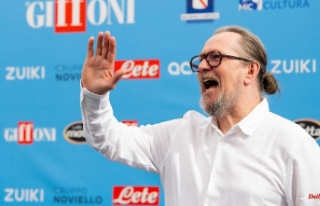 "Careers are disappearing": Gary Oldman...