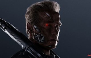 The Terminator as grandpa: Arnold Schwarzenegger poses...