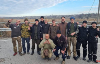Prisoner exchange with Russians: Dozens of Azovstal...