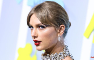 Rush overloaded servers: fans cannot purchase Taylor...