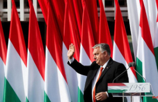 Old borders, foreign territories: Orban's Greater...