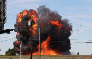 Plane crash in Texas: World War II machines collide...