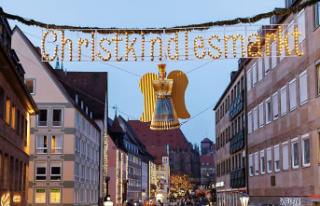 Bavaria: stand damaged at the Nuremberg Christkindlesmarkt