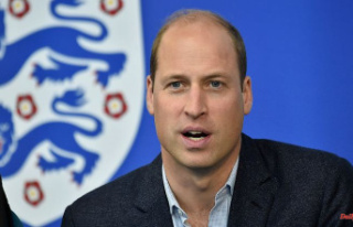 "We are proud of you": Prince William comforts...