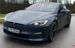 Model S Plaid - 1:0 for Tesla: First drive in the...
