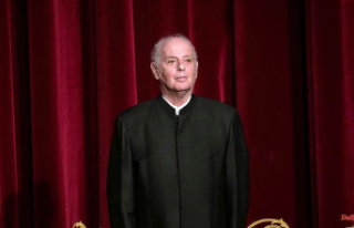 Two concerts in the State Opera: Conductor Barenboim...