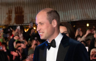 Kate can't be seen: Prince William goes to his...
