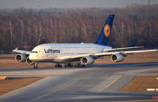 Widebody jet reactivated: First Lufthansa A380 landed...