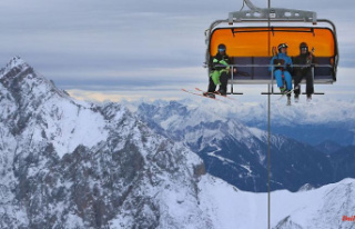 Bavaria: Zugspitze starts into the winter season