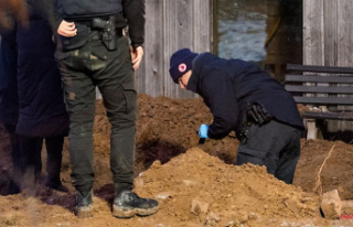 Buried in Alt-Mölln: Police find a corpse wrapped...