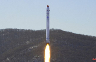 Launcher crashes into the sea: North Korea is testing...