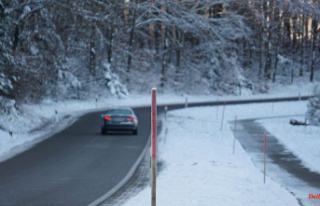 Baden-Württemberg: Accident on a slippery road: Injured...