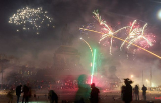 The weather is crucial: New Year's Eve fireworks...