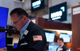 Dow Jones closes in positive territory: Cautious optimism...