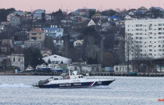 Nearby naval base: Russia reports repelled drone attack...