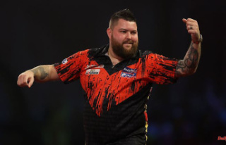Epic nine-darter finale: Furious Smith crowned darts...