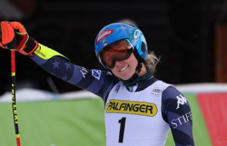 Record winner Vonn caught up: Shiffrin grabs the ski...