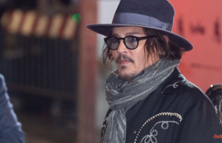 Comeback after mud fight: Pictures show Johnny Depp...