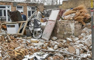 Earthquake in Iran kills three, injures over 800