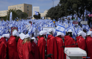 In Israel, a new mobilization against the government's...