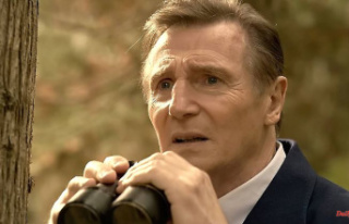 'I can't look': Liam Neeson finds sex...