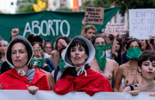 Laws for more equality: Spain introduces "menstrual...