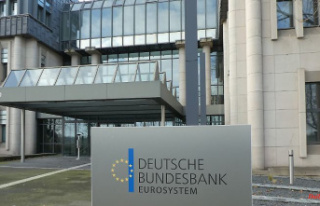 Government deficit likely to rise: Bundesbank expects...