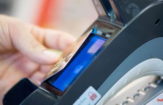 Shopping with a card only: is it legal to ban cash?