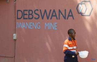 Botswana threatens to cut ties with diamond giant...