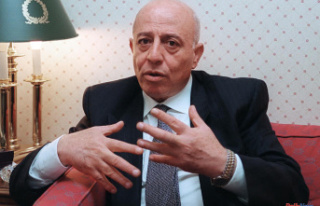 Death of Ahmed Qurei, negotiator of the Oslo Accords...