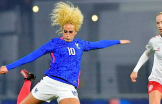 Women's football: Les Bleues win against Denmark