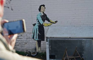 For Valentine's Day, Banksy unveils a work on...