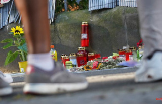 Refugee died in Dortmund: police officer accused of...